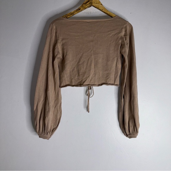 princess polly beige cropped knit long sleeve rouched top Xs/s CP3 - Picture 2 of 4